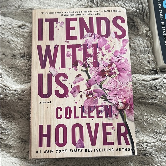 Other - 5/$10 item 'It Ends With Us' Book